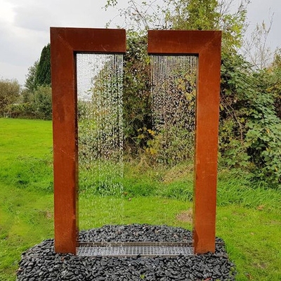 تزئینات باغ فلزی در فضای باز ویژگی آب Corten Steel