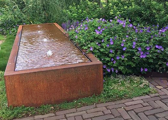ویژگی آب فواره باغ Corten Steel برای دکوراسیون فضای باز