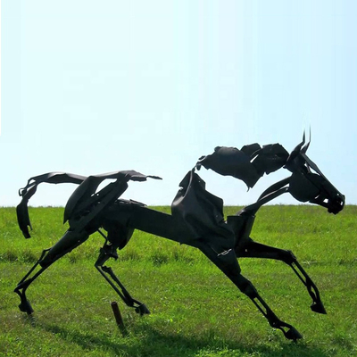چکیده مجسمه فضای باز فلزی Hollow Life Size Horse For Landscape