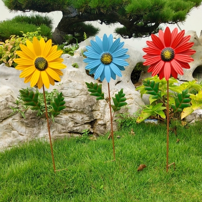 مجسمه‌های بادگیر باغچه‌ای فلزی آسیاب بادی آفتابگردان برای چمن‌زار پاسیو بالکن